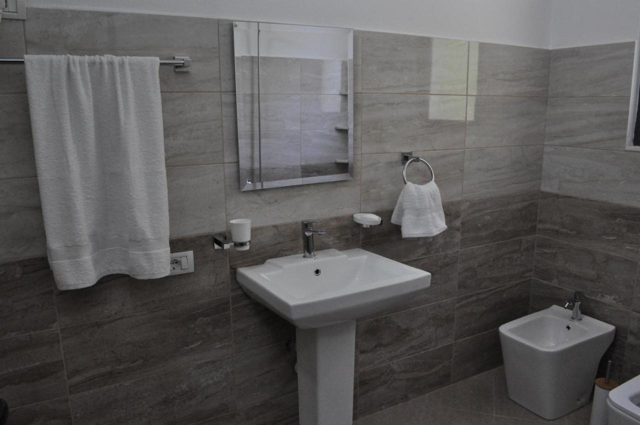 Timber Guest House Берат Экстерьер фото