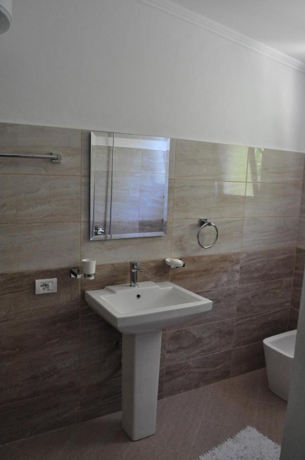 Timber Guest House Берат Экстерьер фото