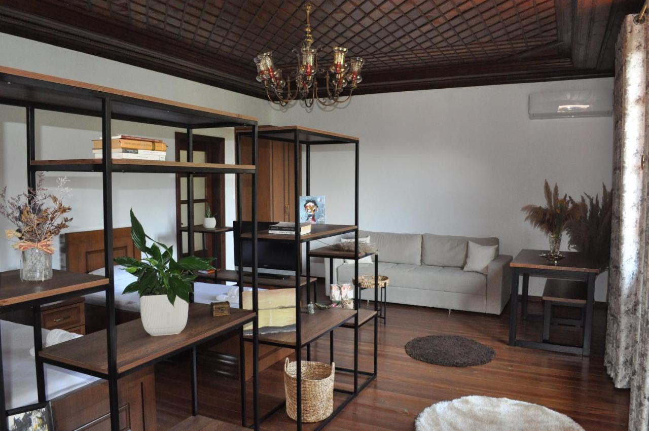 Timber Guest House Берат Экстерьер фото